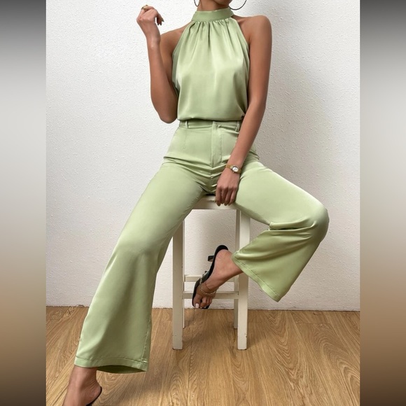 Luxe halter top and pants set - Picture 10 of 15